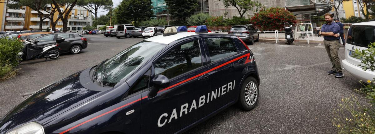 Salerno, bimbo bloccato in auto per 30 minuti a Vibonati: salvato d…