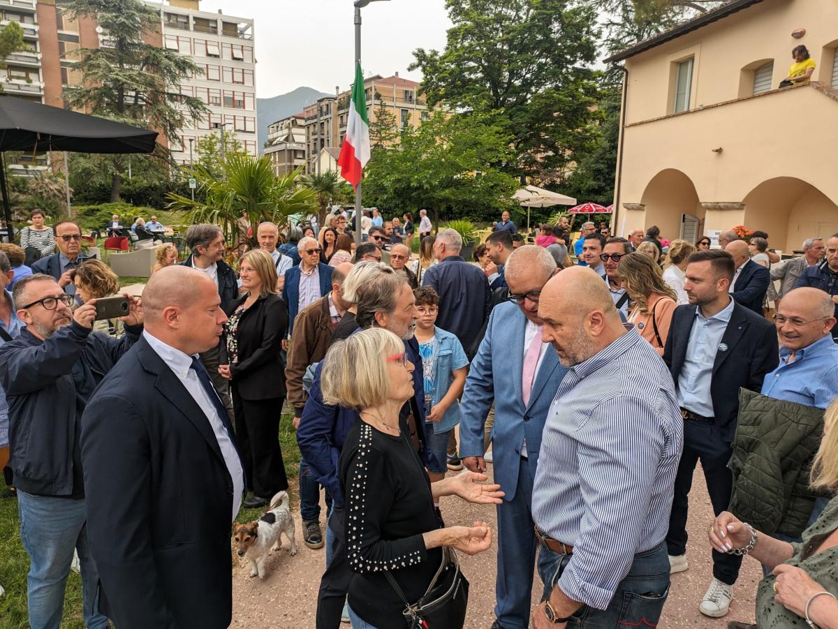 Elezioni Europee 2024, Bandecchi ne ha per tutti: con Giorgetti per il taglio ai comuni, alla Presidente Tesei per l’ospedale di Terni e col Sindaco di Reggio Calabria per la Reggina |VIDEO