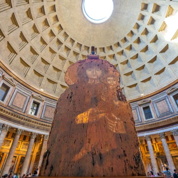 Roma, Madonna del Pantheon Odigitria restaurata: rinasce un capolavoro | FOTO