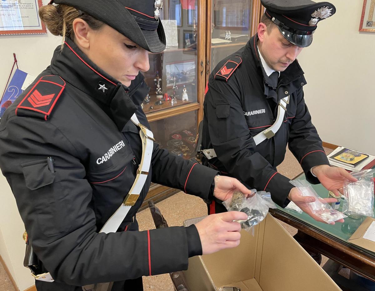 Cocaina e 10mila euro in casa, arrestato 47enne a Cagliari per spaccio