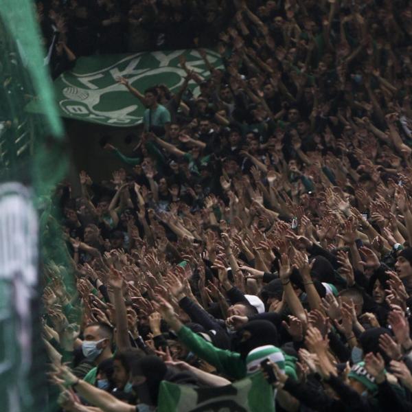 Eurolega, scontri tra tifosi di Panathinaikos e Olympiacos: arrestate 89 persone, tre feriti gravi