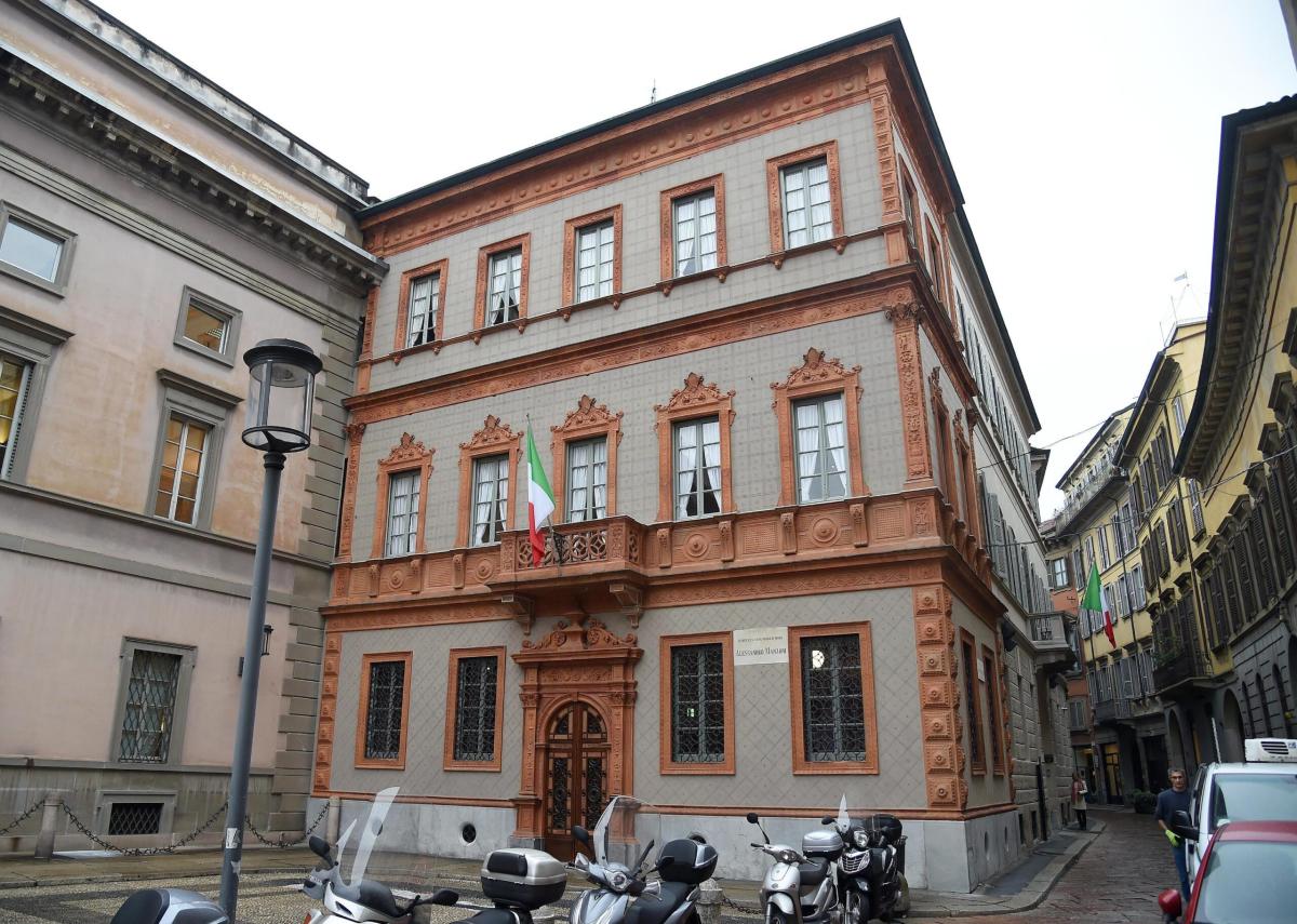 Milano, Casa Manzoni aperta gratis per i 150 anni dalla morte del g…