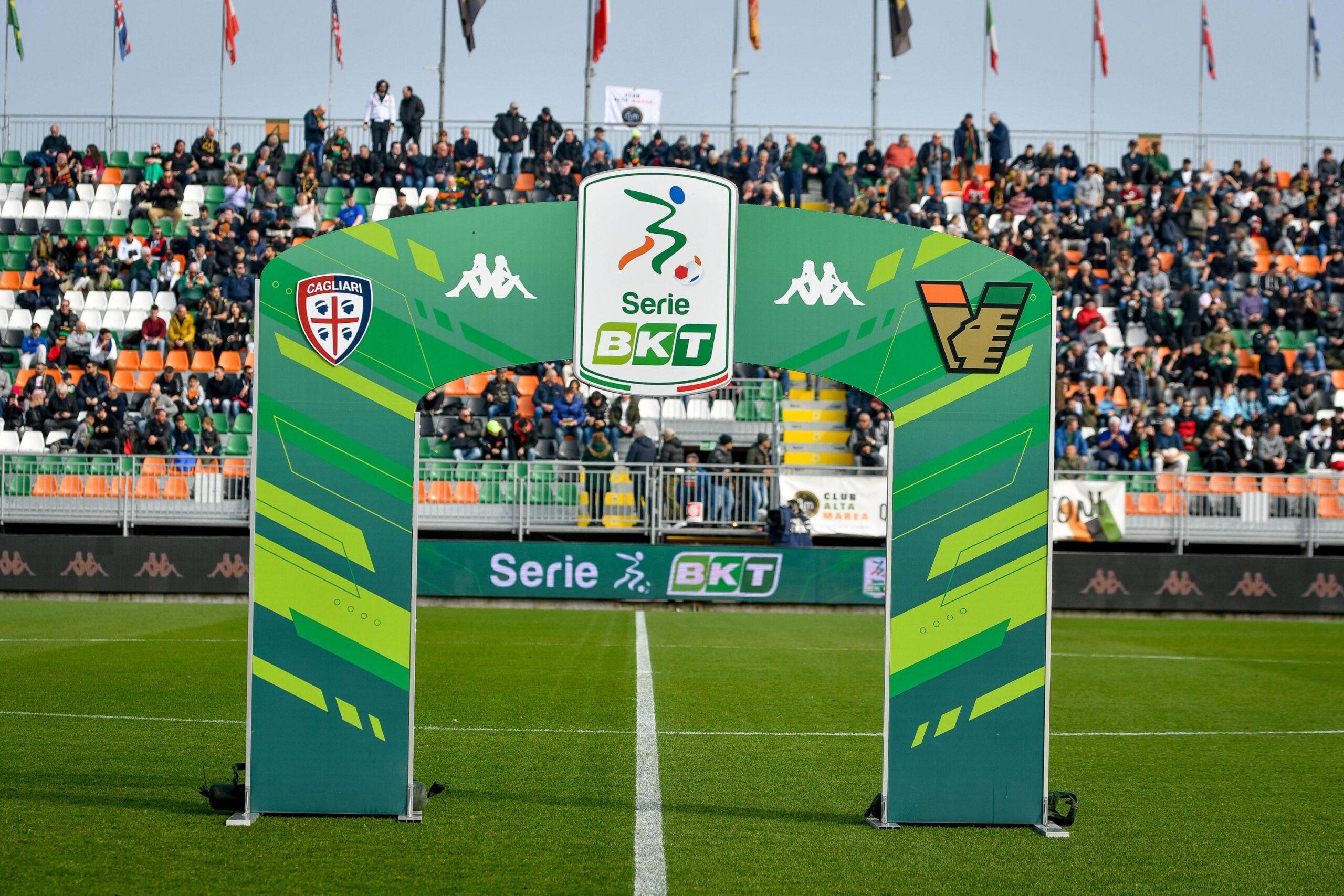 Serie B, ecco il calendario dei playoff e dei playout