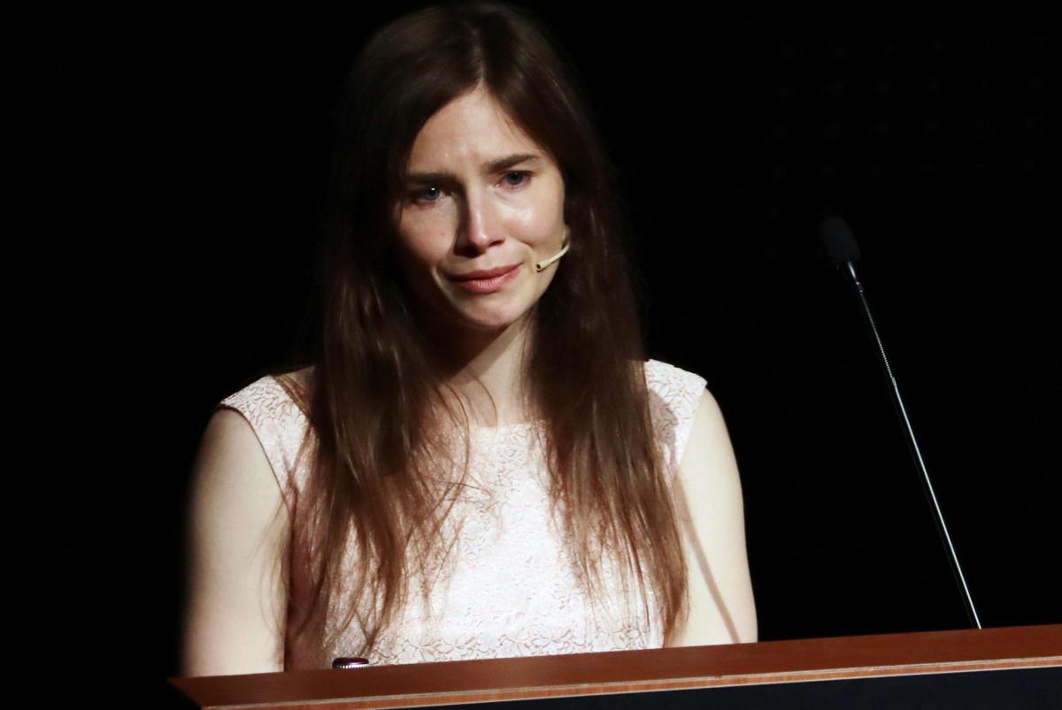 Amanda Knox incinta, ecco perché la foto dell’annuncio su Instagram…