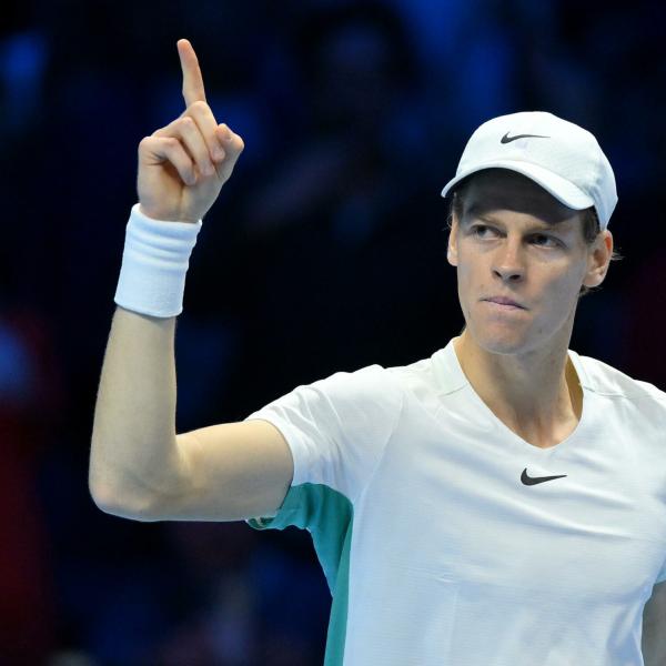 ATP Finals, Sinner affronterà Medvedev in semifinale: decisivo il ko del russo contro Alcaraz