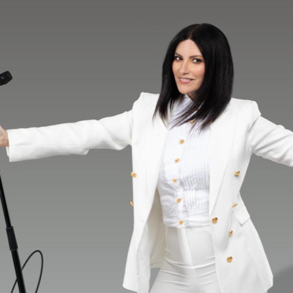 Laura Pausini festeggia 30 anni di carriera con due concerti evento a Venezia e Siviglia