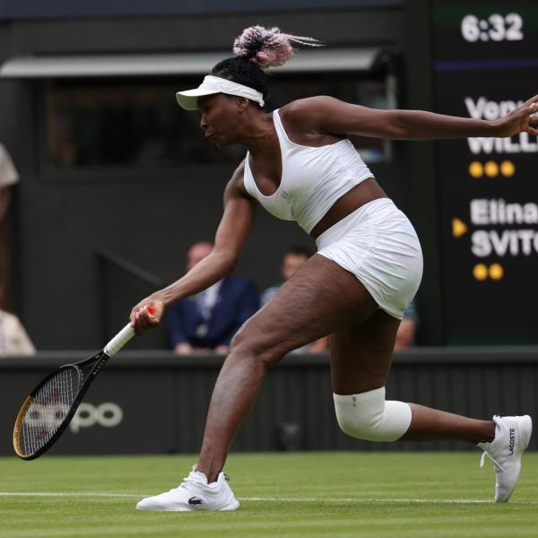 Tennis, forfait di Venus Williams a Cleveland per infortunio al ginocchio