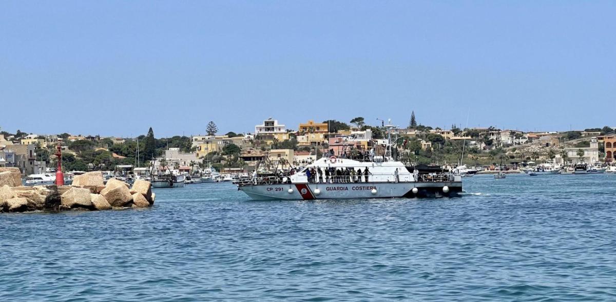 Lampedusa, hotspot alleggerito: rimangono 791 migranti