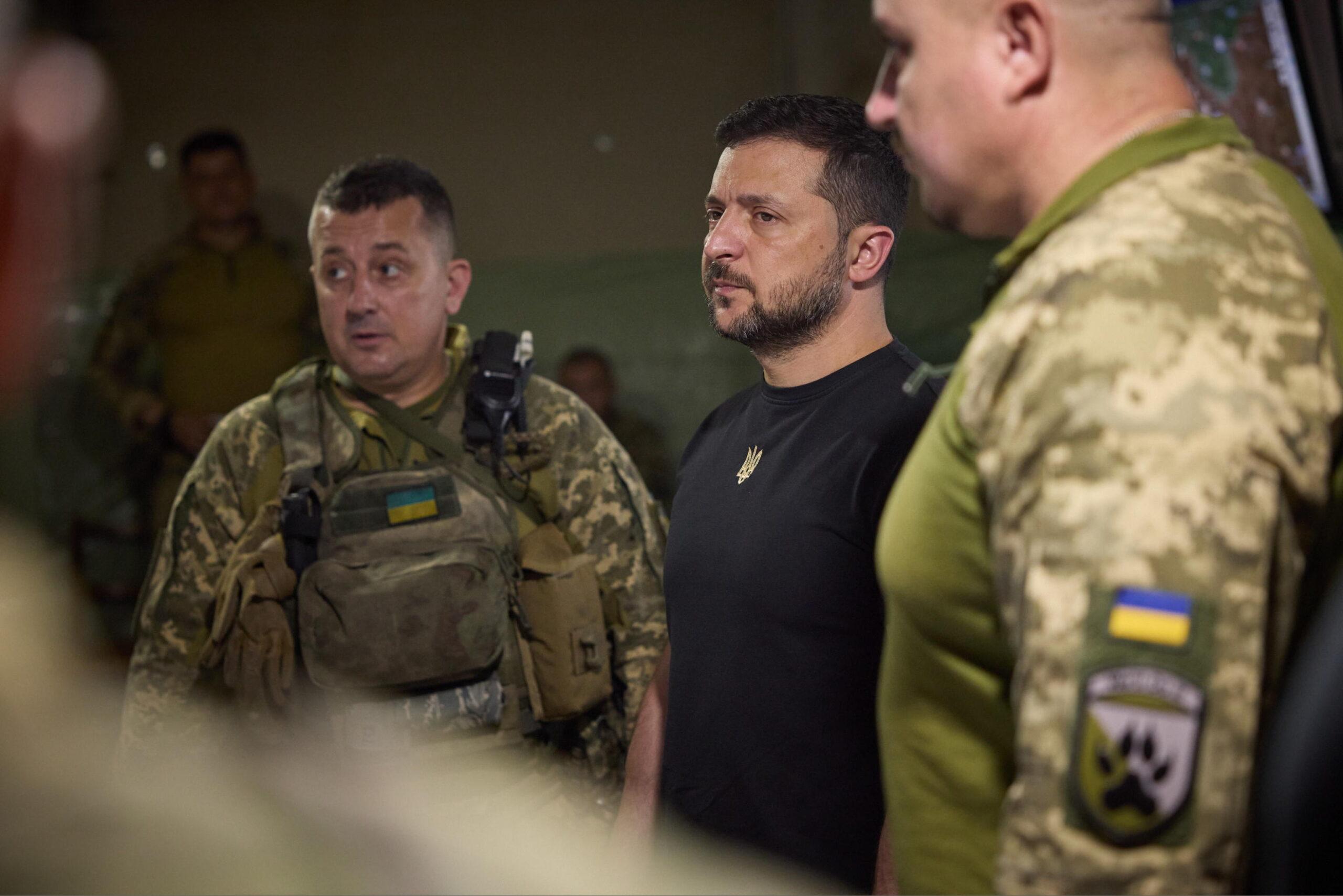 Zelensky sul raid russo a Chernihiv: “Ci vendicheremo e sarà un attacco notevole”