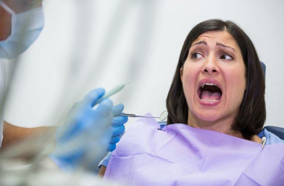 Come superare la paura del dentista: consigli per bambini e adulti