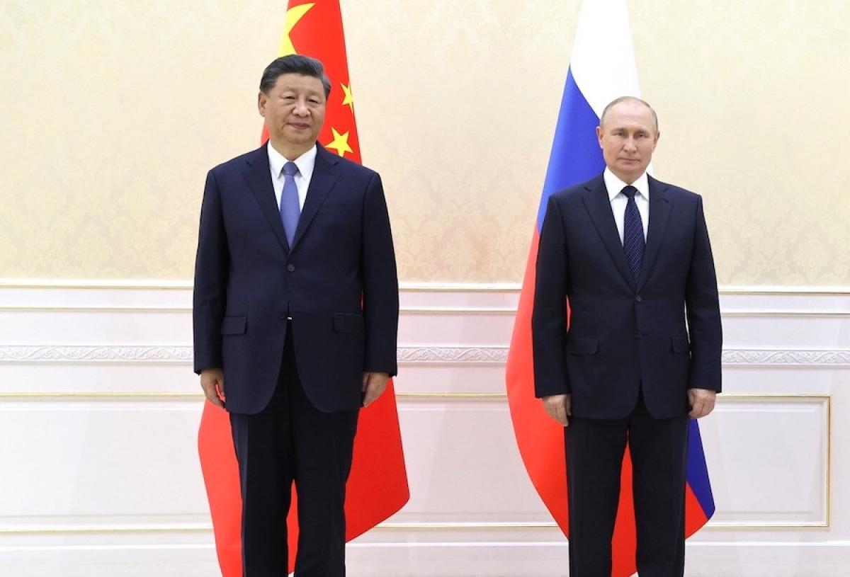 Xi Jinping a Mosca per promuovere i colloqui di pace, Putin: “Un bu…