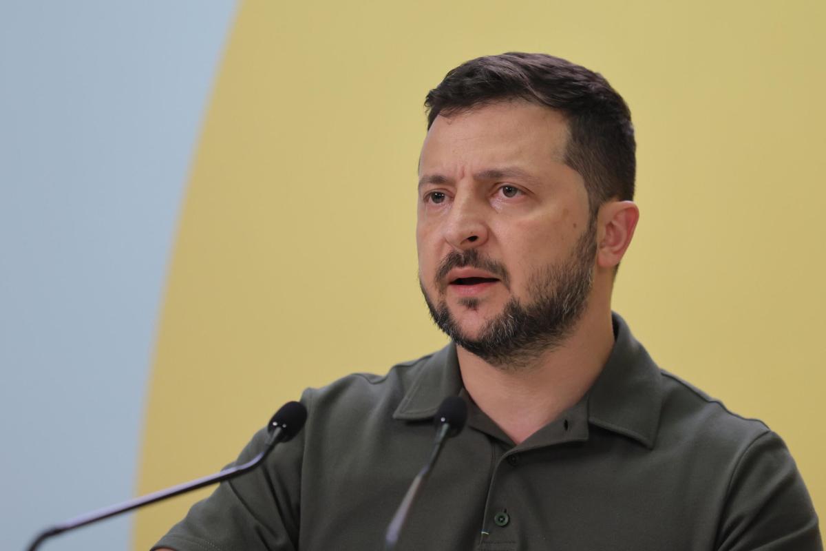 Ucraina, Zelensky: “Pronti ad attacchi terroristici contro le infra…