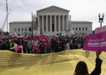 Usa, più di 170.000 donne costrette a viaggiare per accedere all’aborto nel 2023