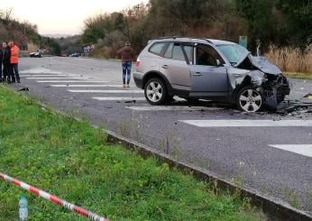 Frosinone, incidente a Ceccano stamattina: scontro fra due auto, mo…