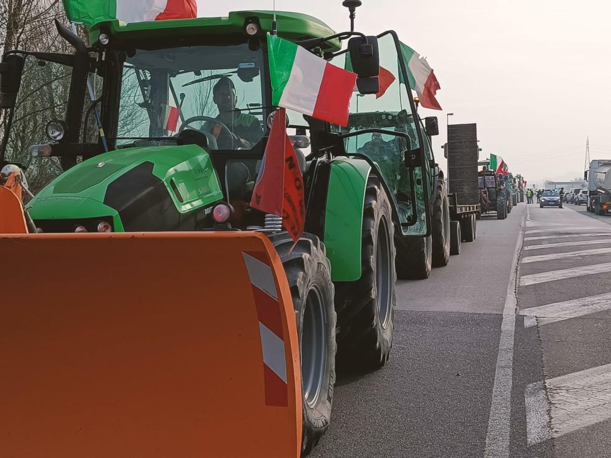 La protesta degli agricoltori raggiunge Sanremo: “Domani saremo sul palco”