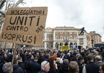 Protesta degli Ncc a Roma, Artusa (Sistema Trasporti): “Il ministro Salvini spieghi perché vuole tracciare i nostri passeggeri. Basta norme scritte dai tassisti”