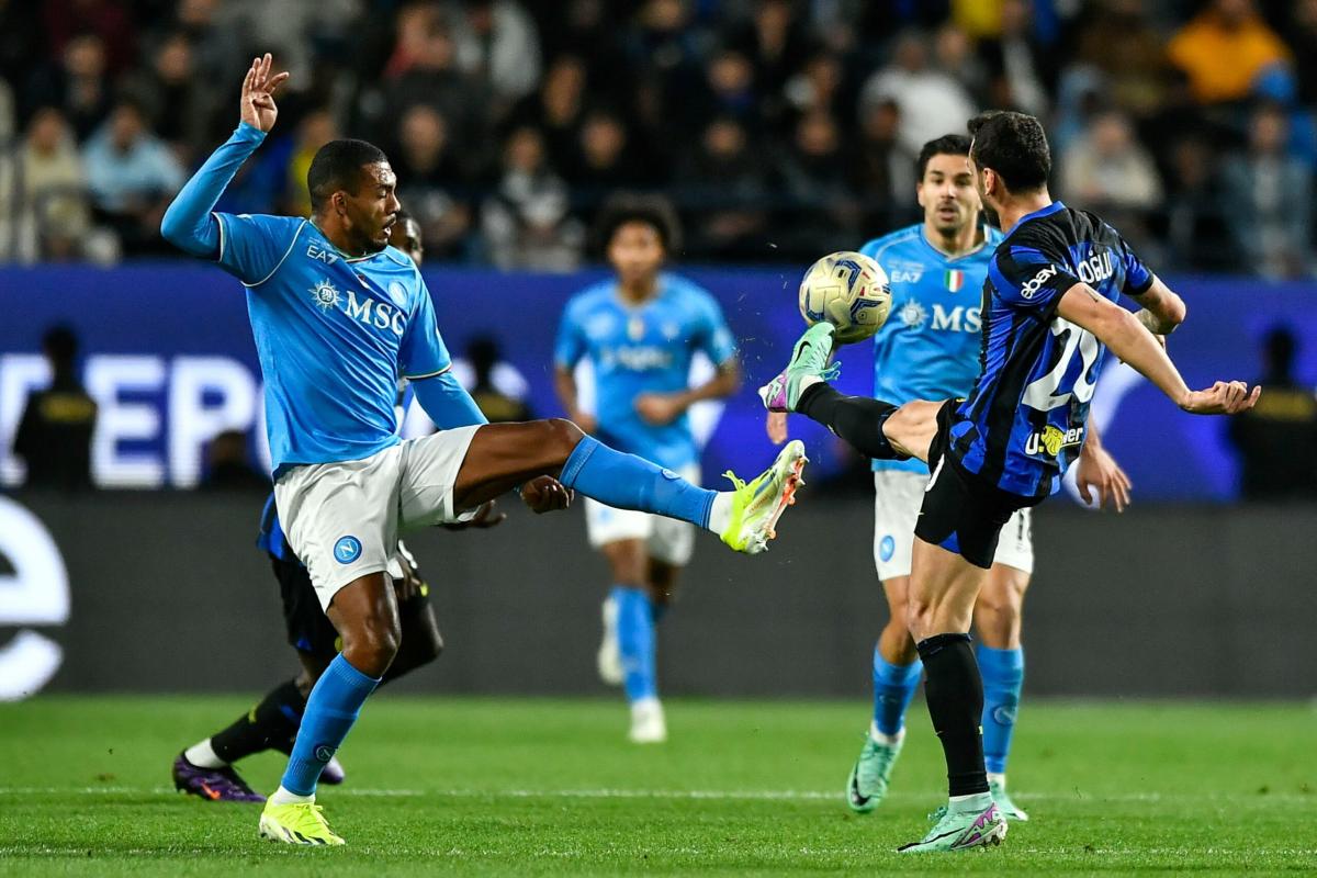 Finale Supercoppa, Comunale (comico e tifoso Napoli): “L’arbitro ha compromesso il match. Con la Lazio vorrei una squadra volenterosa”