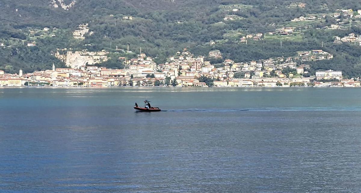 Ragazza scomparsa nel lago d’Iseo, indagata l’amica al timone della…