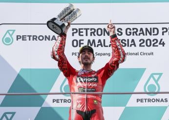 MotoGP 2024, vince Bagnaia in Malesia dopo una grande battaglia con Martin: la classifica piloti