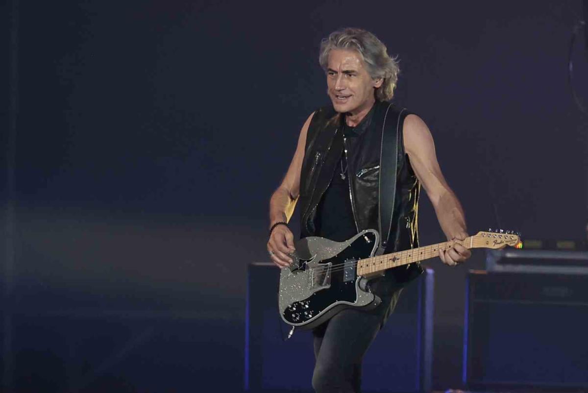 Luciano Ligabue al Largo Venue di Roma: sorpresa e soldout per i fa…