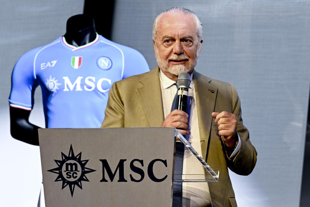 De Laurentiis contro Malagò: “Si faccia da parte, il calcio finanzi…