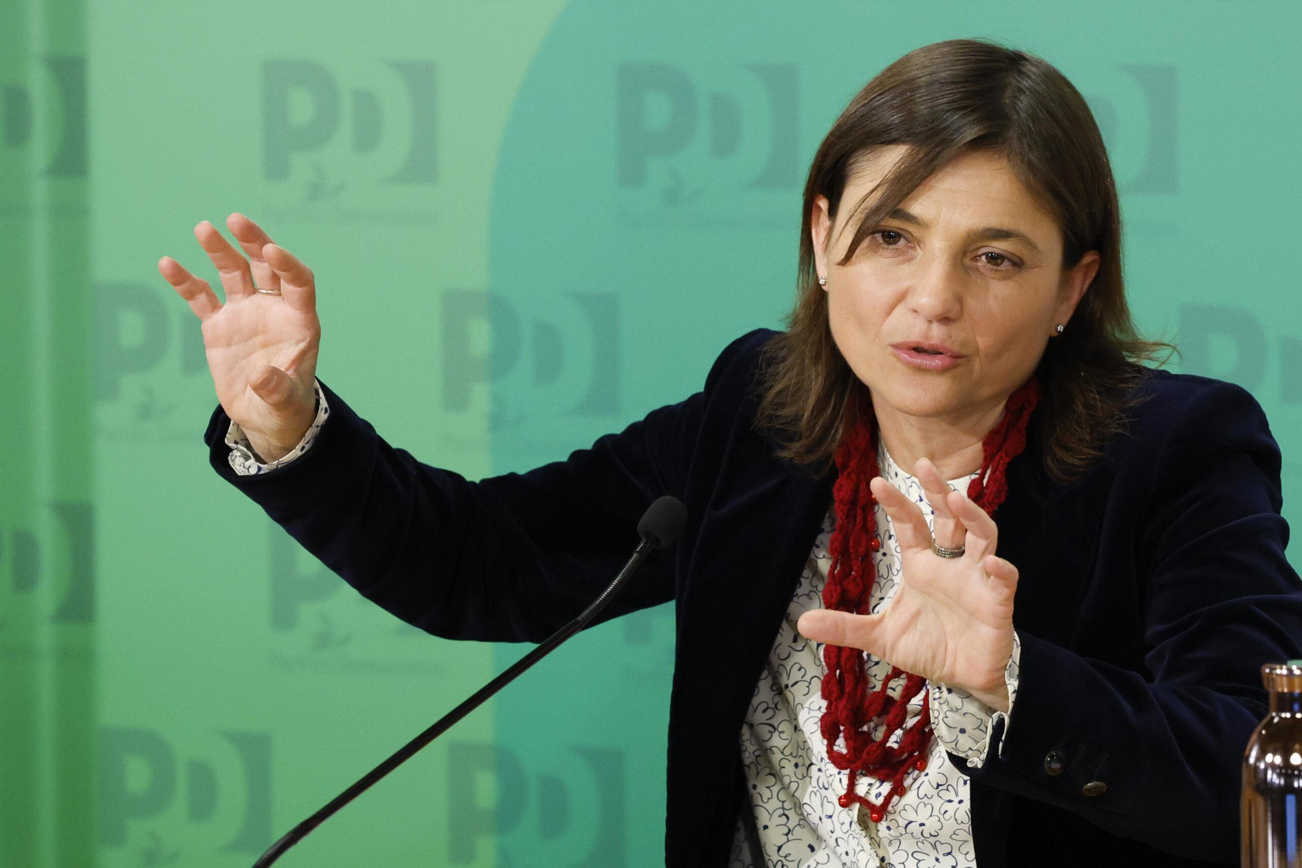 Riforma della giustizia, Serracchiani (Pd): “Con il premierato e l’autonomia differenziata smantella la Costituzione” | VIDEO