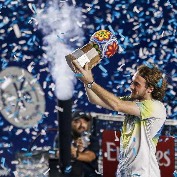 ATP 250 Los Cabos, Tsitsipas trionfa in finale: ko De Minaur