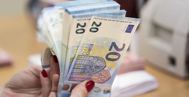 Bonus anziani, in arrivo 850 euro per queste persone