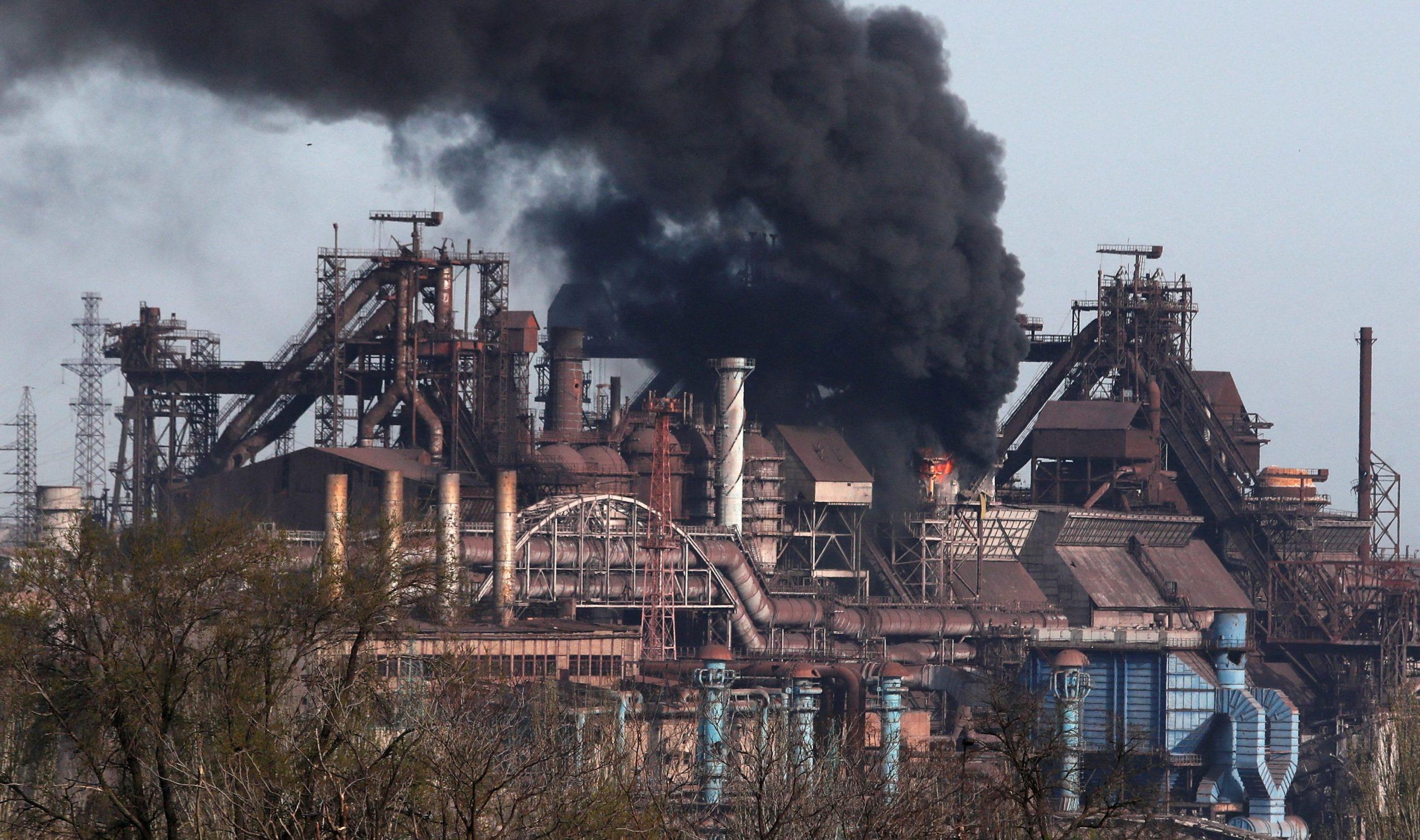 Guerra Russia Ucraina, le notizie del giorno: 50 civili evacuati dalla Azovstal