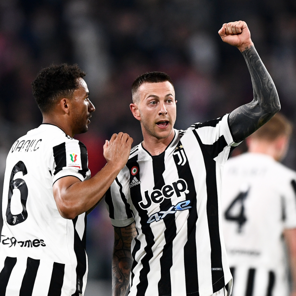 Juventus-Fiorentina 2-0: Bernardeschi e Danilo regalano la finale di Coppa Italia ai bianconeri