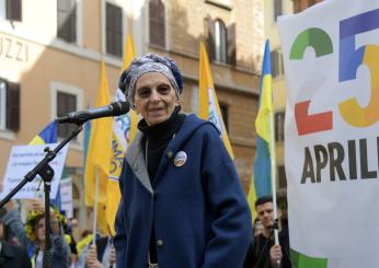 Emma Bonino, perché indossa sempre il turbante?