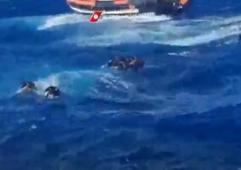 Lampedusa, naufragio di un barchino: 41 morti fra cui 3 bambini