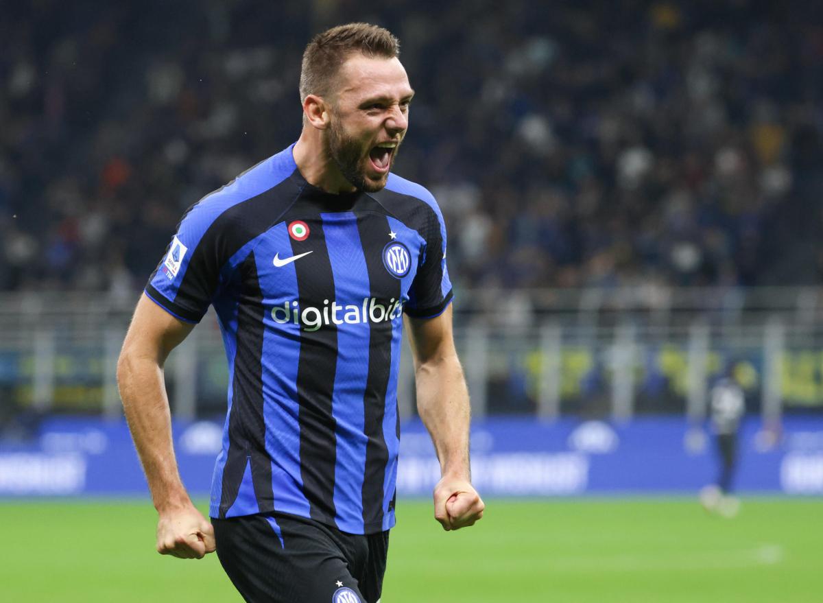 De Vrij è pronto per Inter-Fiorentina: “Indossare questa maglia è u…