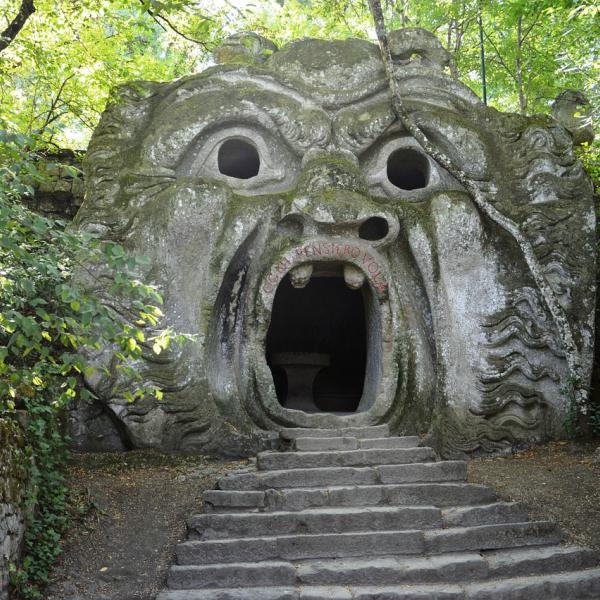 Per cosa è famoso Bomarzo? Ecco perché vale la pena visitare il bosco situato in provincia di Viterbo