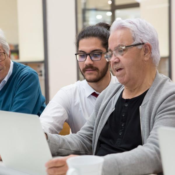 Pensione anticipata a 64 anni con la previdenza complementare: a chi è rivolta e come funziona