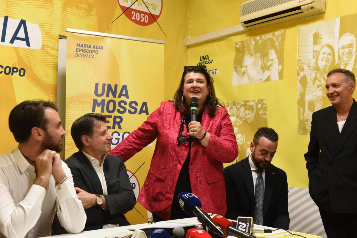 Elezioni Foggia 2023, Conte (M5S) dopo la vittoria di Episcopo: “Sc…