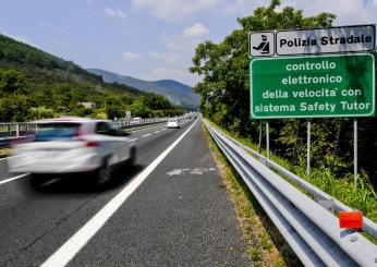 Avellino, incidente sulla SP91 all’altezza di Andretta: scontro tra due autobus che trasportavano studenti, cinque feriti