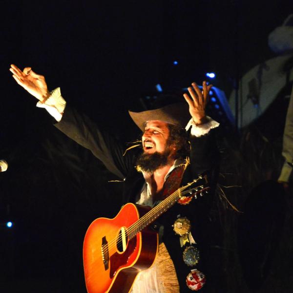 Vinicio Capossela a Lecce: concerto il 18 agosto