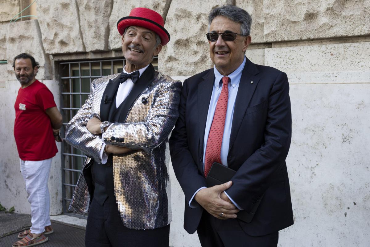 Quando torna Fiorello con Viva Rai 2? Rai chiarisce: “Stiamo studia…