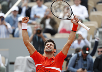 Tennis, Djokovic potrà giocare a Montecarlo e al Roland Garros