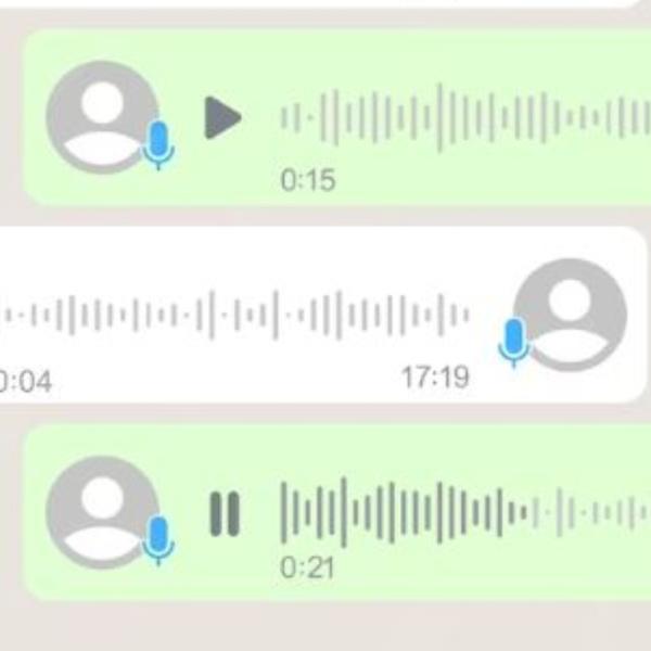 Ti scoccia ascoltare i messaggi vocali? Arriva una delle funzioni più attese su WhatsApp