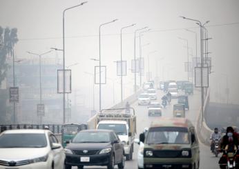 Cina, un camion travolge un corteo funebre e uccide 19 persone