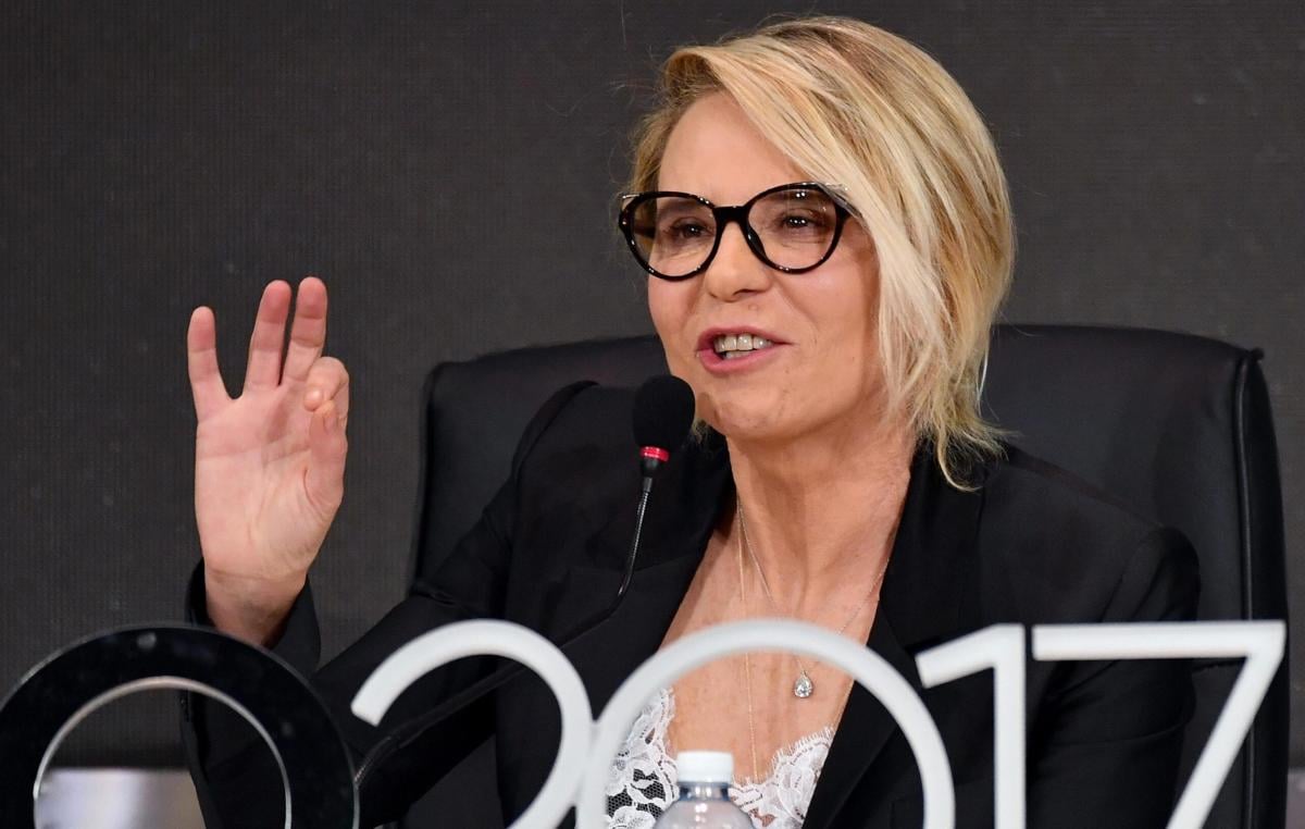 Giuria serale Amici 2023: svelati i nomi ufficiali, ecco chi ci sarà