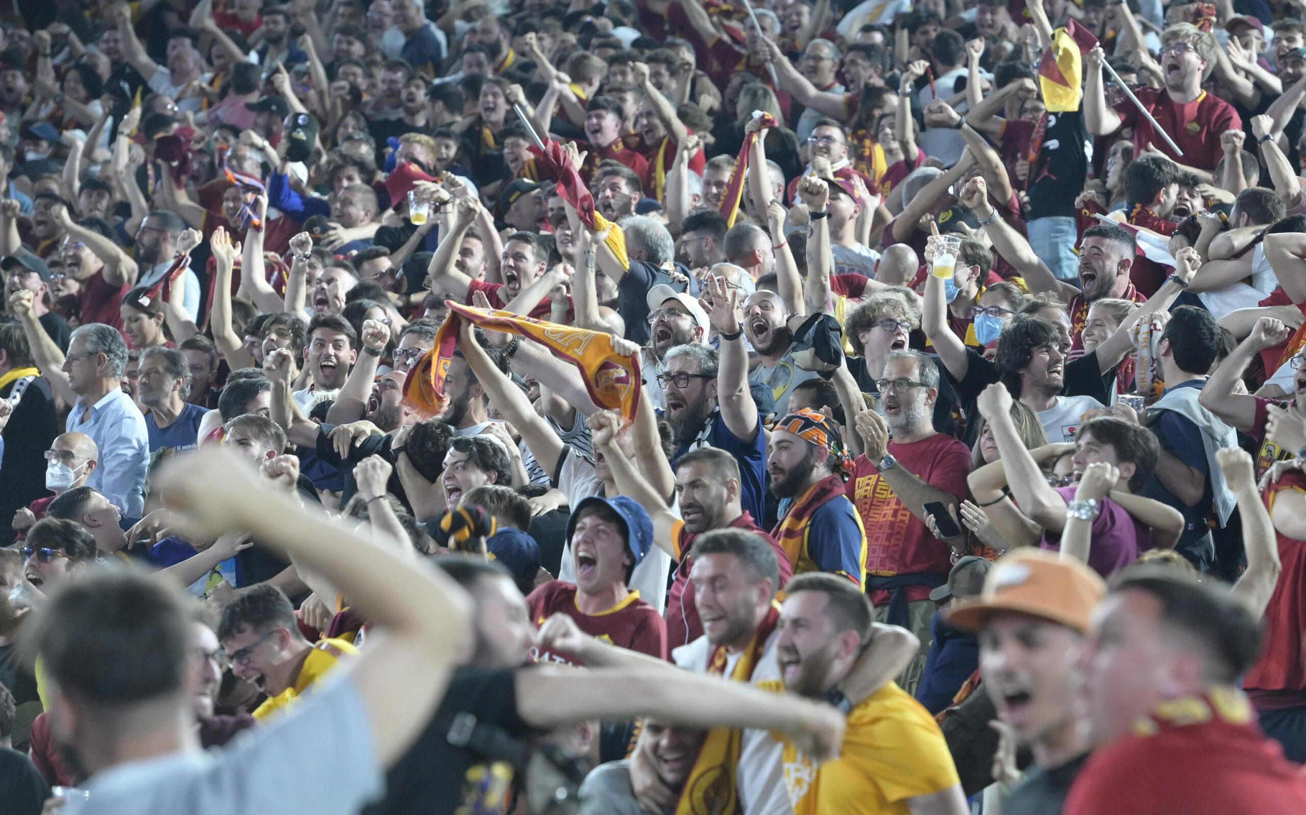 Siviglia-Roma, maxischermi all’Olimpico: biglietti e costo per vedere la finale di Europa League