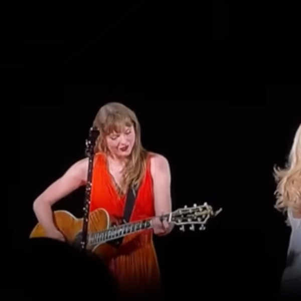 Taylor Swift e Sabrina Carpenter in un duetto inaspettato all’Eras tour: il mushup indimenticabile delle due popstar