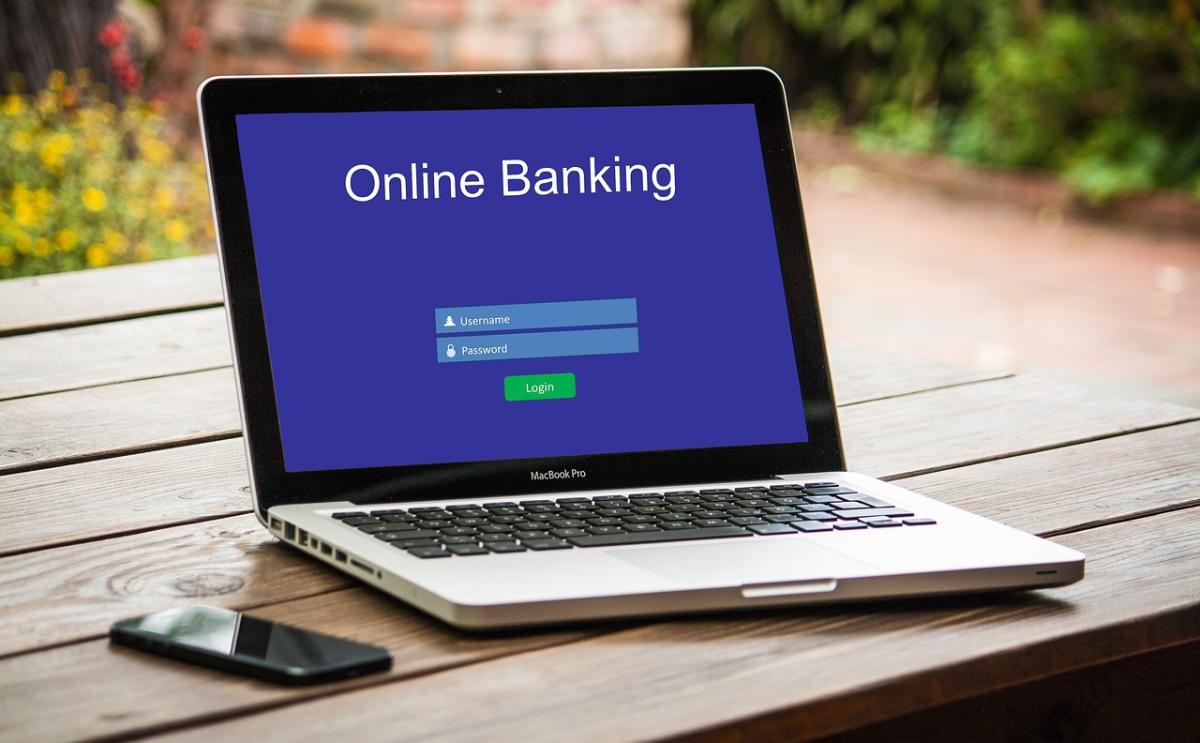 Online banking: quali sono i pro e i contro