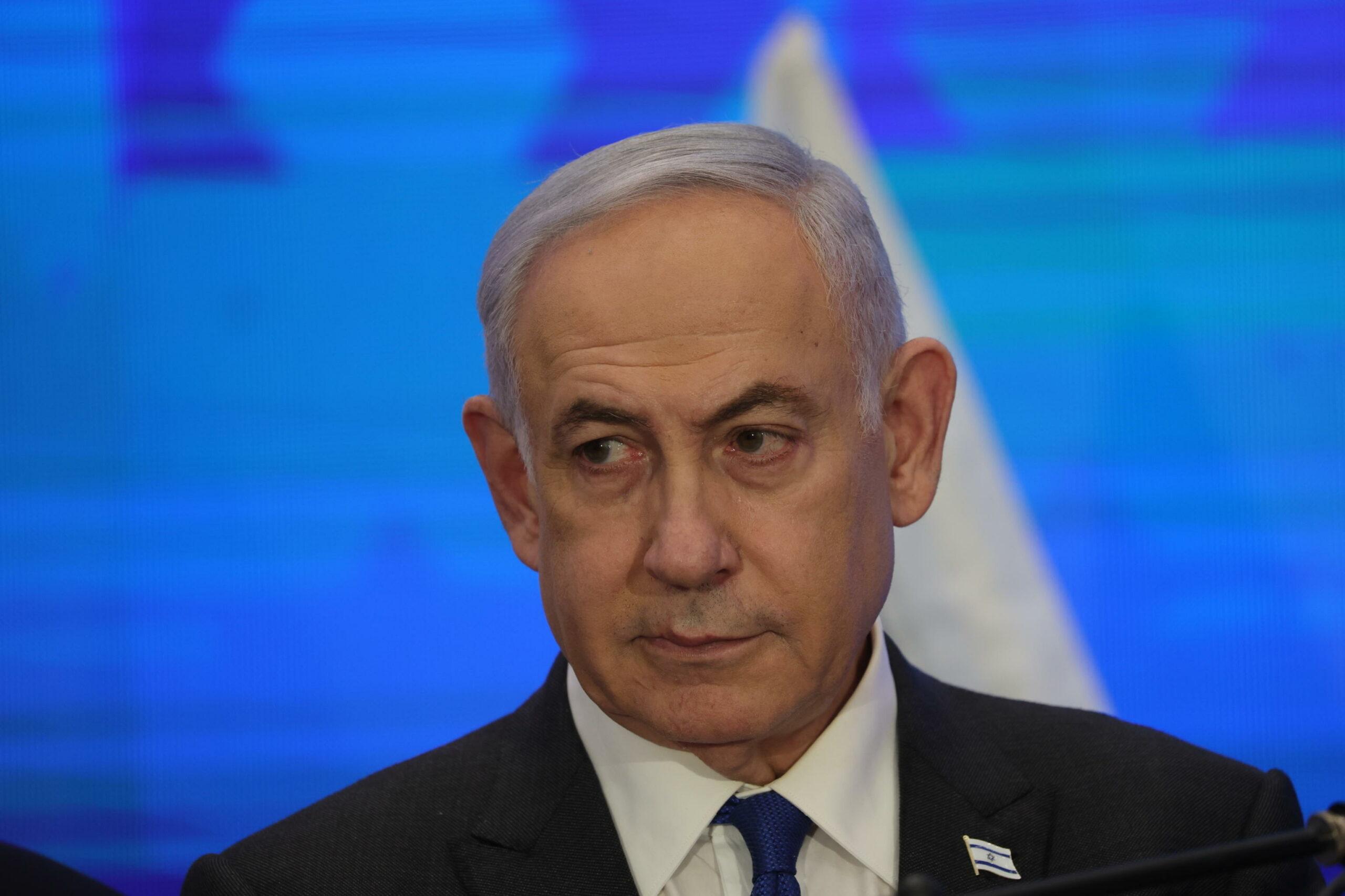 Netanyahu intervento ernia