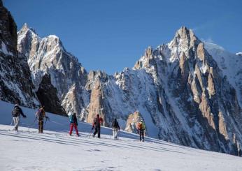 Monte Bianco, una cauzione per chi vuole scalarlo: “15mila euro per le spese di sepoltura”