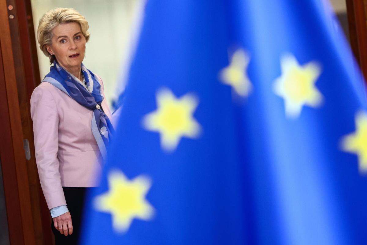 Migranti, Von der Leyen catechizza l’Ue: “Più attenzione ai rimpatri”