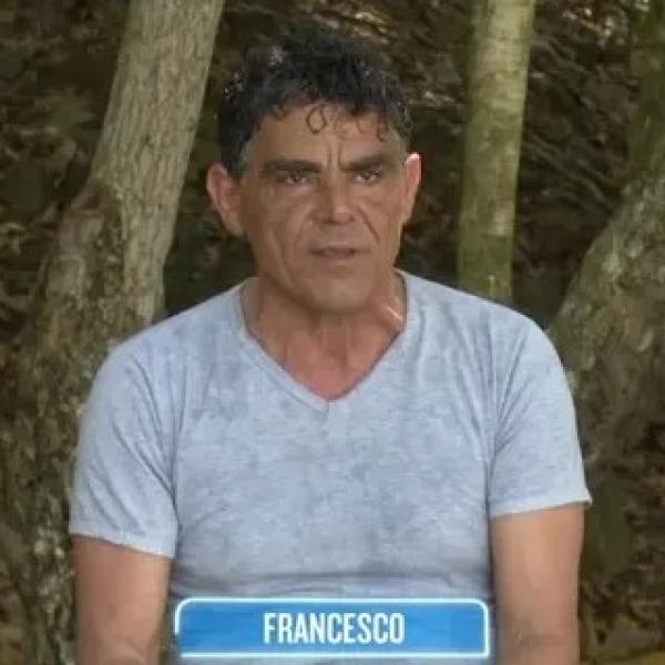 Perché Francesco Benigno è stato cacciato dall’Isola dei famosi? Ecco cosa ha fatto